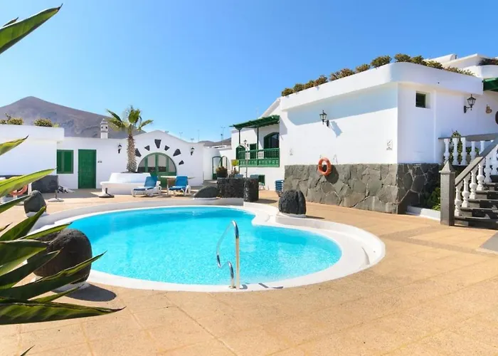 HOTEL-FINCA Rural José Manuel 28paxHotel Rural